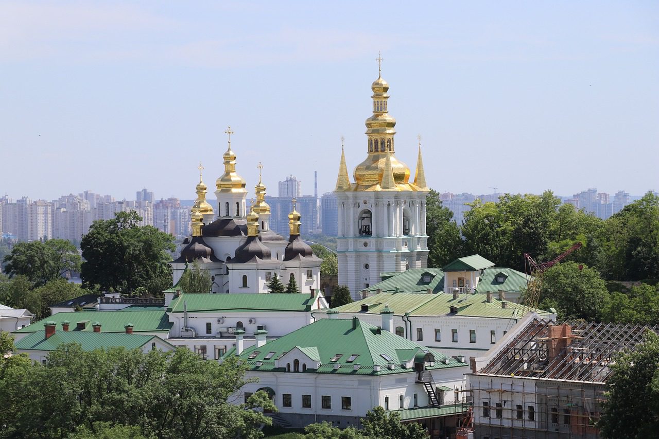 Юридическая помощь в оформлении прописки в Киеве!
